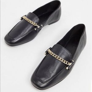 ASOS DESIGN minute leather chain loafers in black